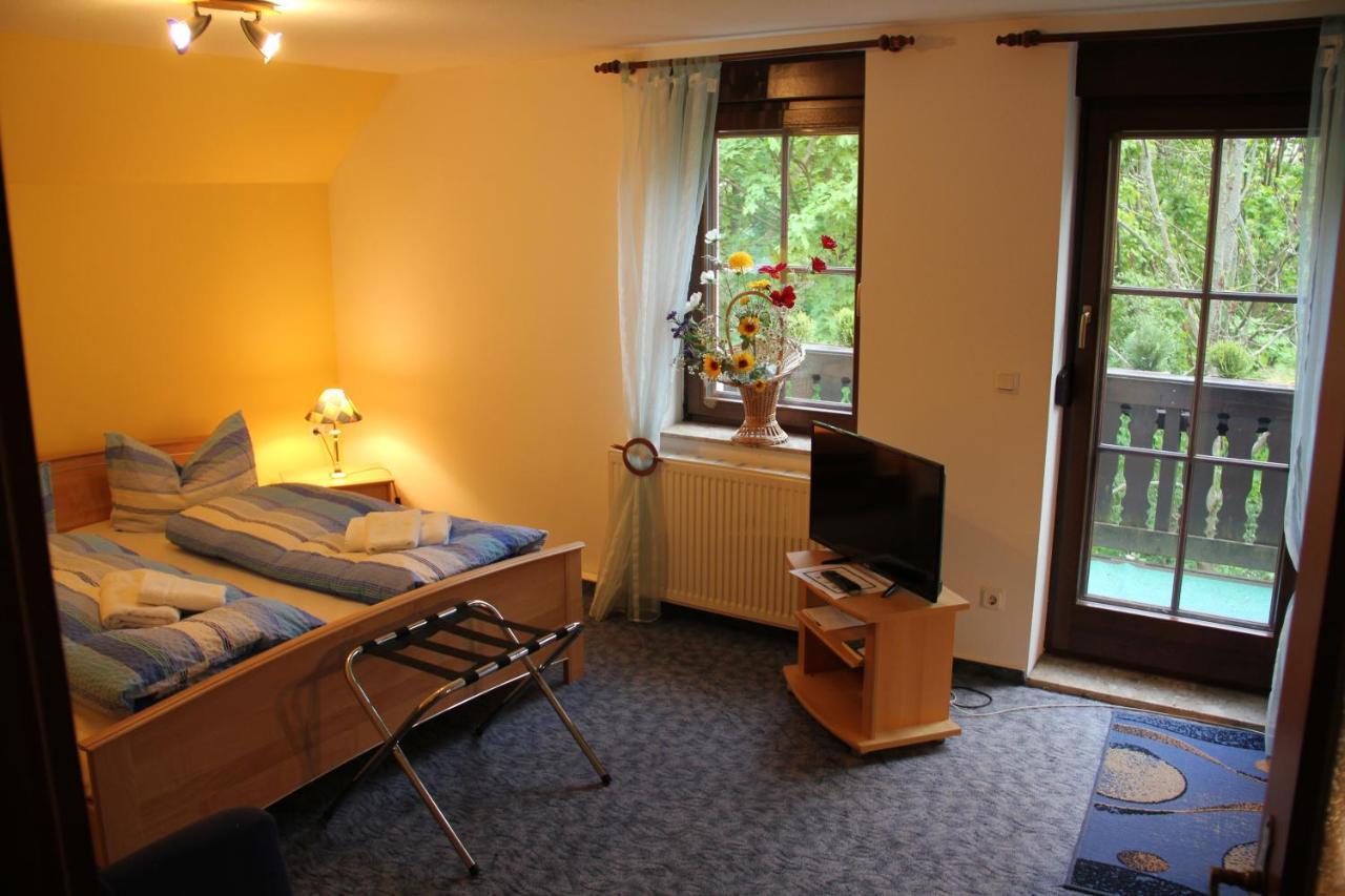 Turmgaststätte Löbau Hotell Exteriör bild